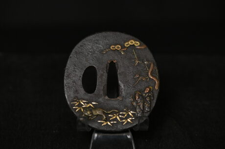 Marugata iron tiger tsuba