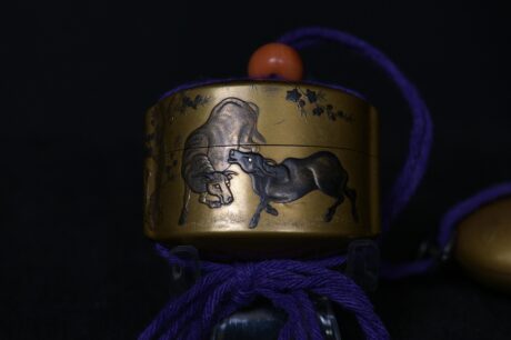 Inro Makie horses and oxen