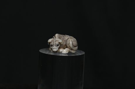 Netsuke lying ox ivory