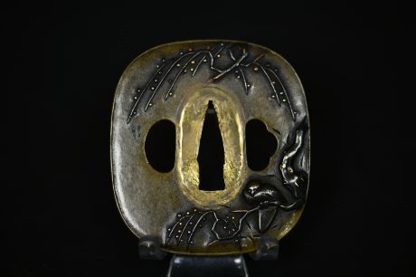 Kakugata bronce bird tsuba