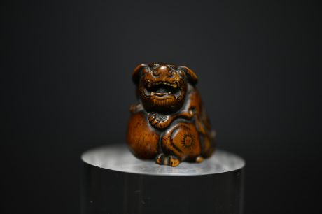 Netsuke shishi wood III