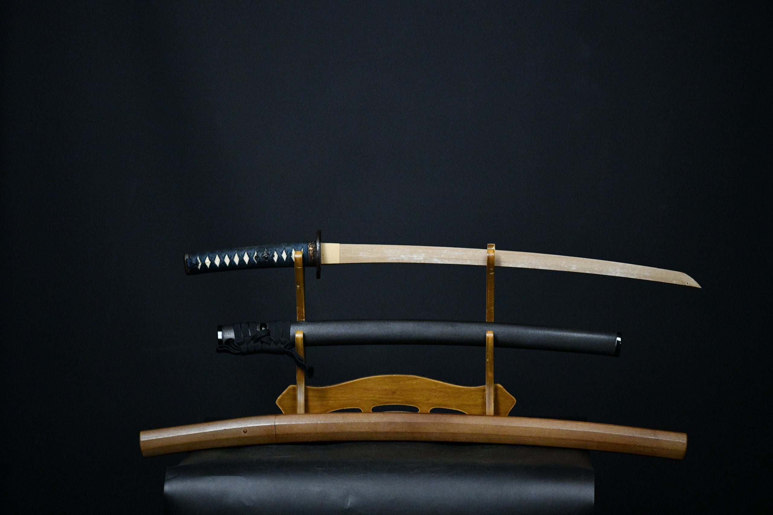 Nihonto Wakizashi zu verkaufen