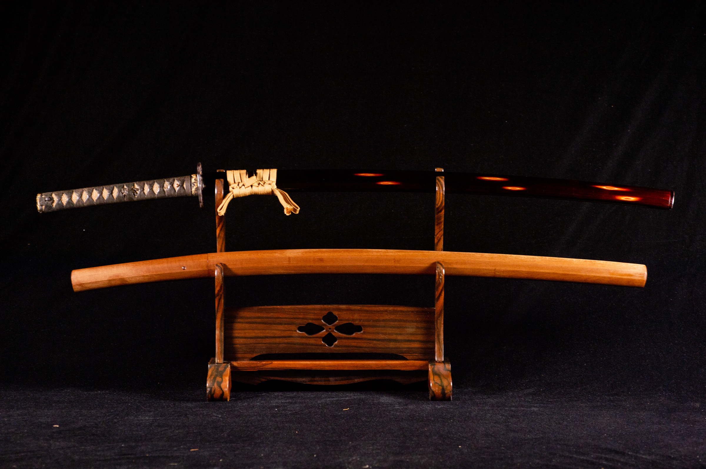 Katana for sale / Purchase a katana Nihonto Katana zu verkaufen / Nihonto Katana kaufen Nihonto katana in vendita / Acquistare nihonto katana Nihonto katana à venda / Comprar nihonto katana Nihonto katana à vendre / Acheter un nihonto katana Nihonto katana te koop / Nihonto katana kopen Nihonto katana na predaj / Kúpiť nihonto katana Nihonto katana za prodajo / Kupite nihonto katana Nihonto-Katana zum Verkaf / Kaaft eng Nihonto-Katana Nihonto katana na sprzedaż / Kup nihonto katana