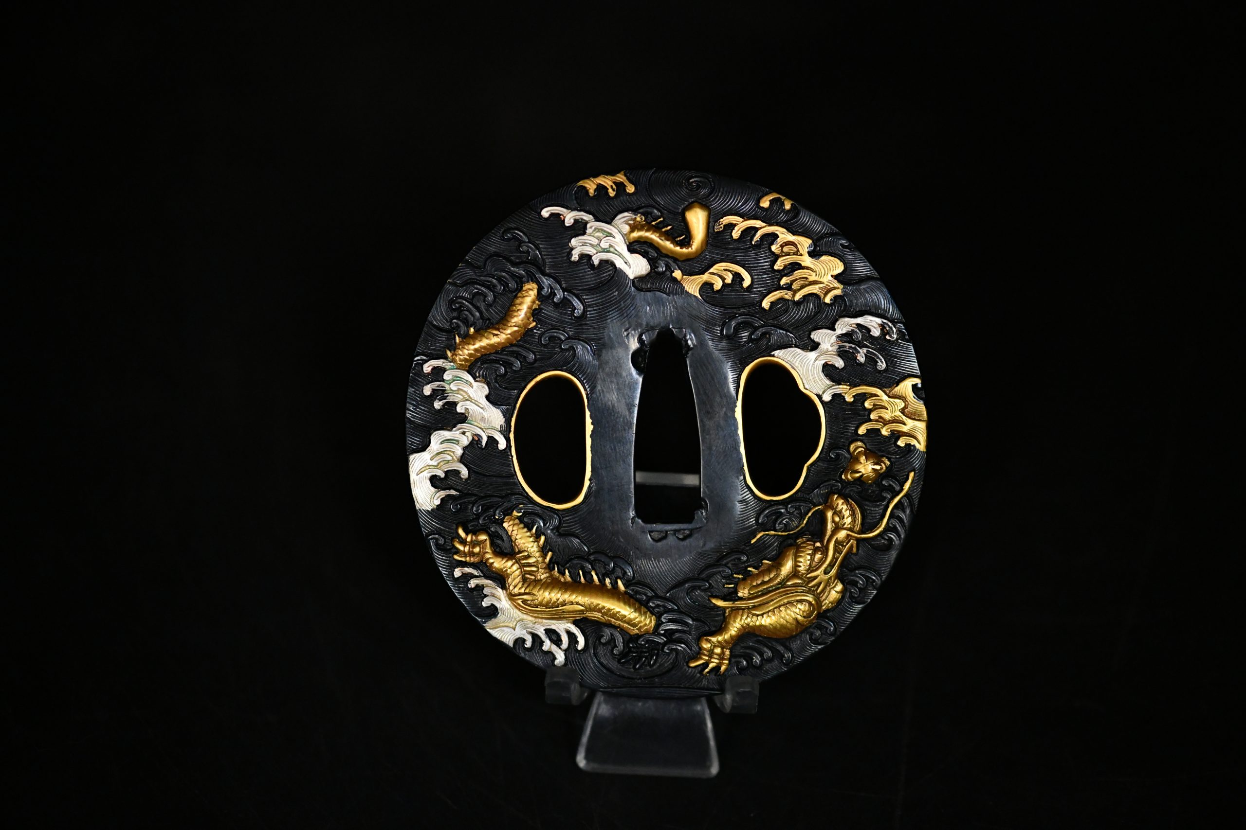 Dragon tsuba a vendre