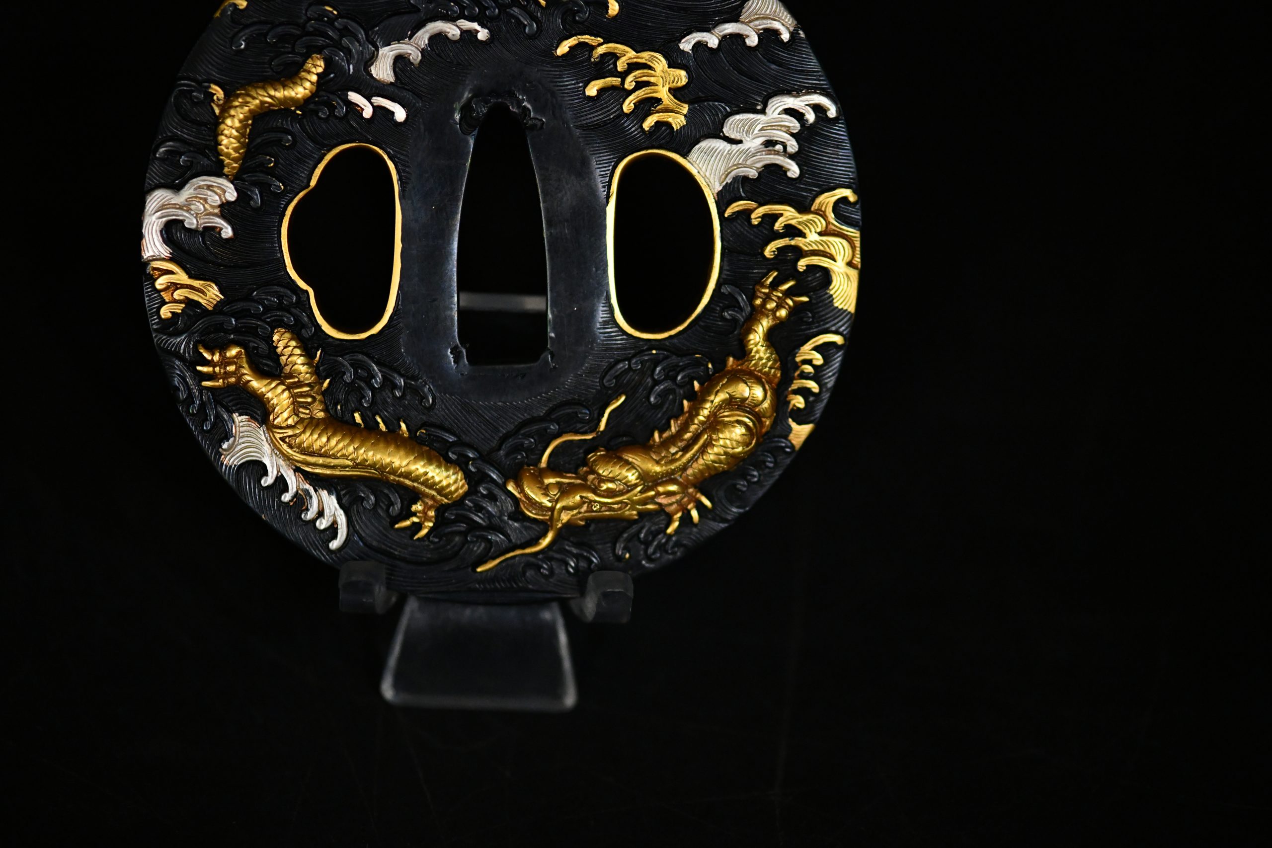 Dragon tsuba a vendre