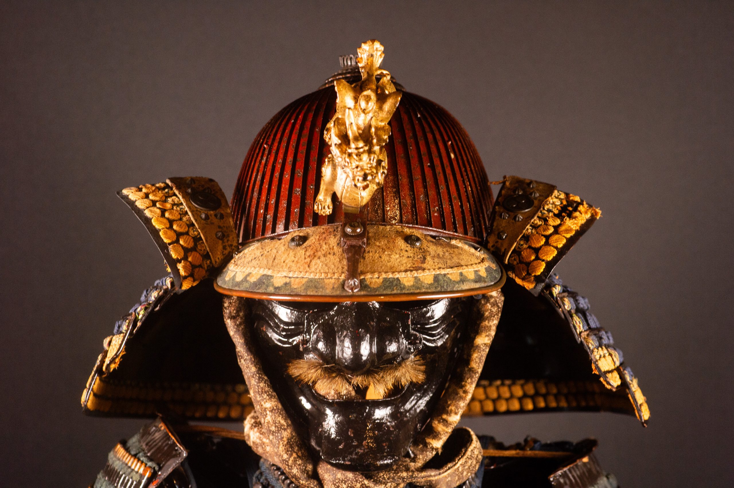 Samurai armor Myochin yoroi gusoku zu verkaufen / Samurai armor yoroi gusoku kaufen Myochin