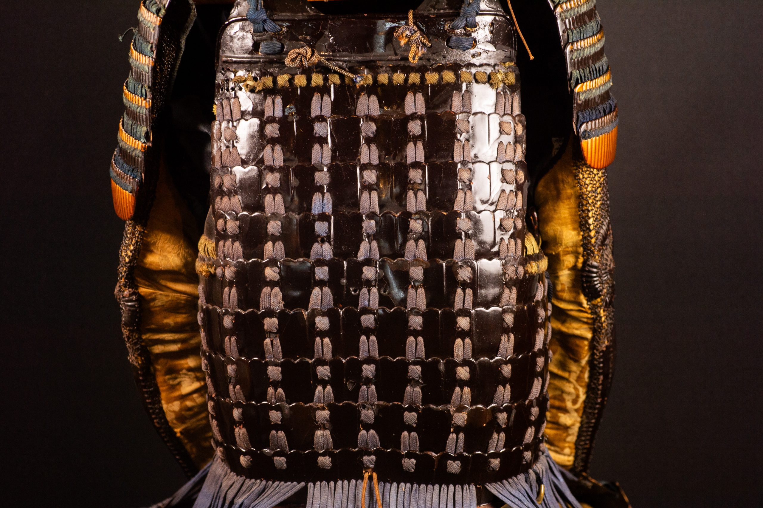 Samurai armor Myochin yoroi gusoku zu verkaufen / Samurai armor yoroi gusoku kaufen Myochin