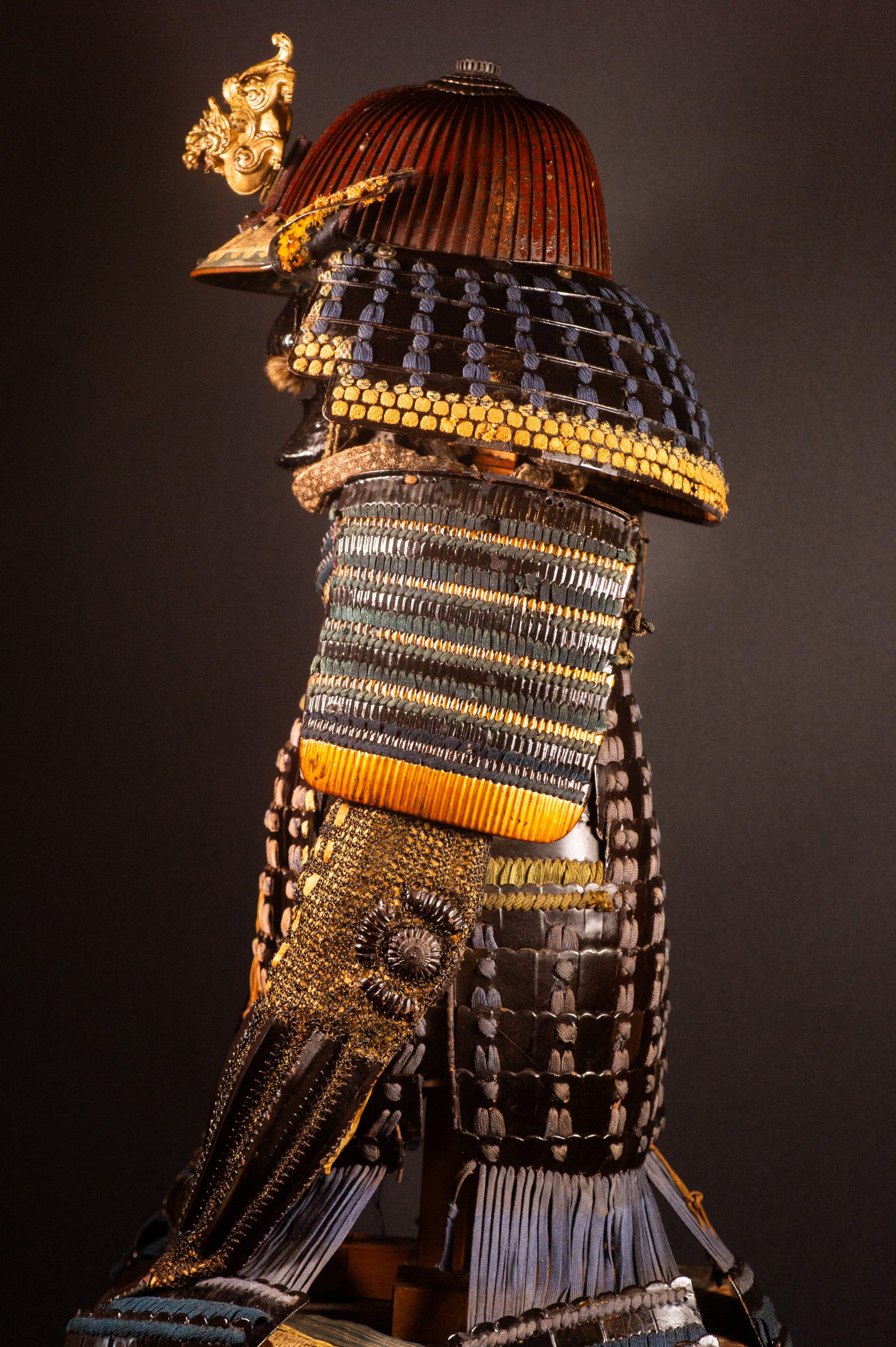 Samurai armor Myochin yoroi gusoku zu verkaufen / Samurai armor yoroi gusoku kaufen Myochin